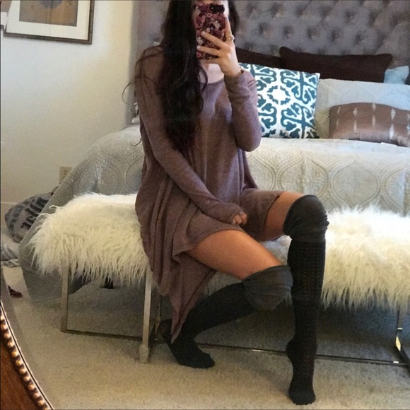 NWT Free People maroon oversized thermal - Picture 4 of 8